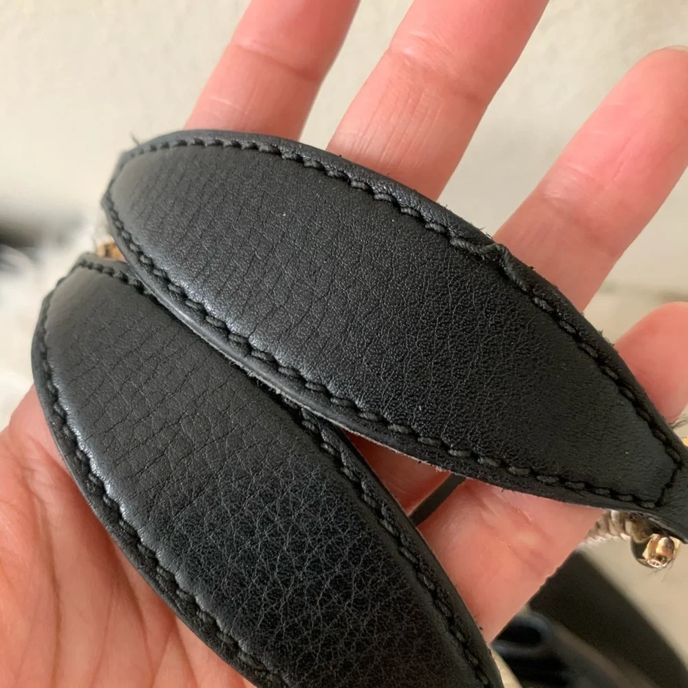 Gucci Soho Pebbled Leather Chain Tote. - Picture 4 of 11